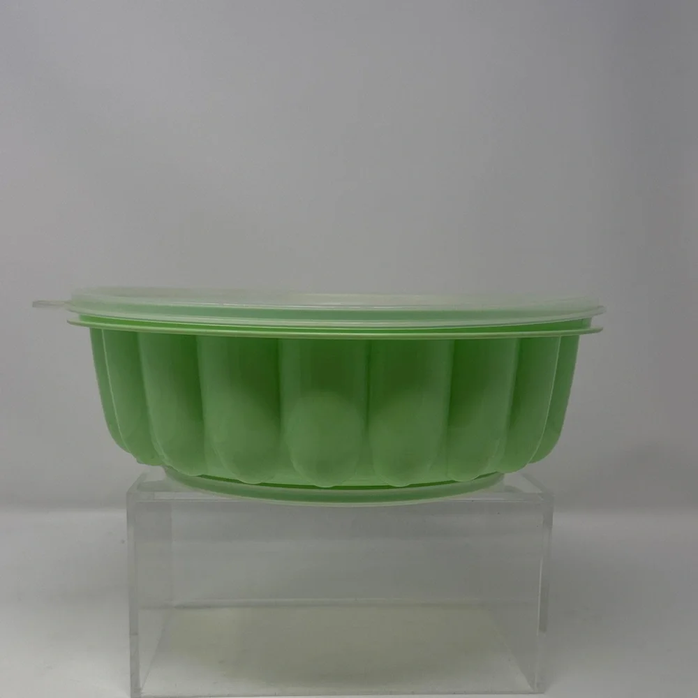 Vintage Tupperware Classic 3-Piece Jello Mold/Ice Ring